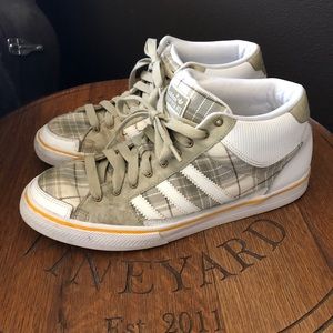 Men’s Adidas Superskate shoes